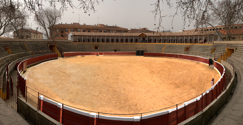 Tendido de la plaza de toros de Tafalla